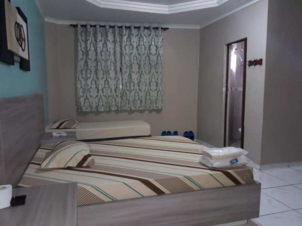 Hotel Flex In Osasco Kültér fotó